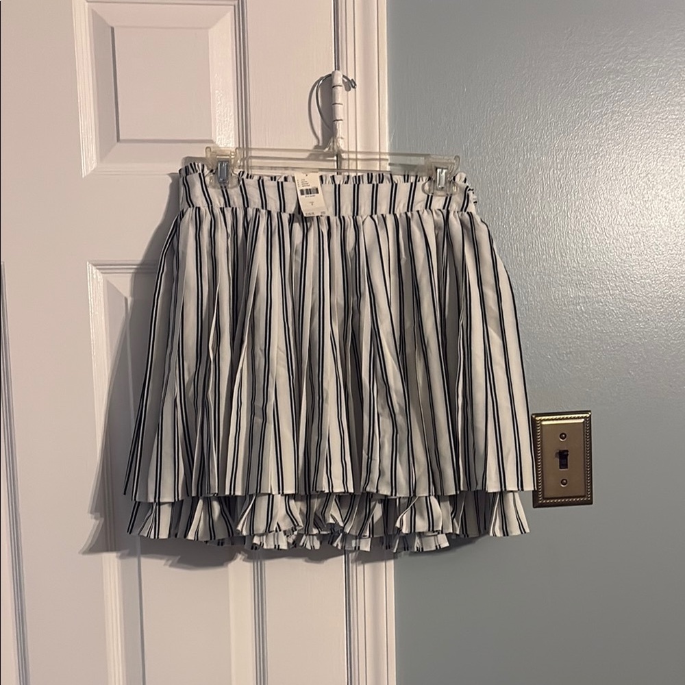 Maeve Flirty Layered Mini Skirt